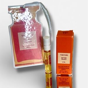 Tom Ford Bitter Peach Bundle Eau de Parfum Deluxe Spray & Air Freshener Unisex